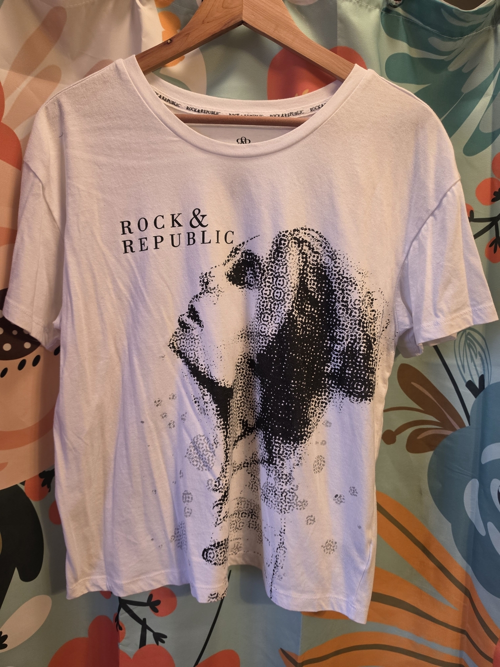 Rock & Republic White Logo Tee